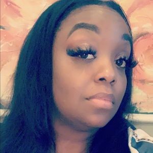 Meet your Posher, Paris